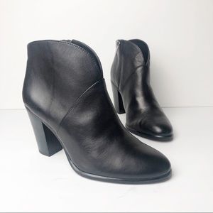 Vince Camuto | Franell Leather Western Booties
